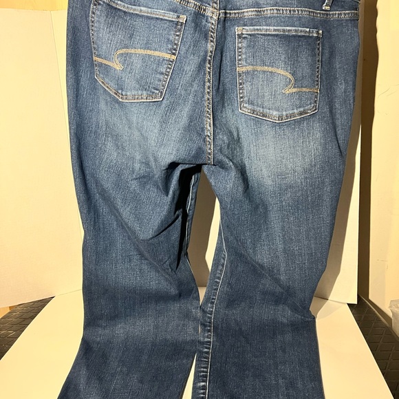 Time And Tru Jeans Women's Blue Plus 20 Straight Leg Denim Ladies Distressed - Picture 7 of 8